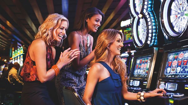 Klub77 Live Casino dealer profesional streaming HD meja Baccarat dan Roulette langsung